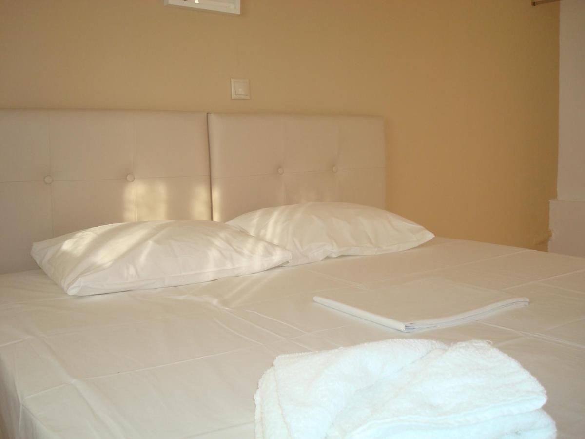 Merlot Village Rental Properties Karia  Ngoại thất bức ảnh