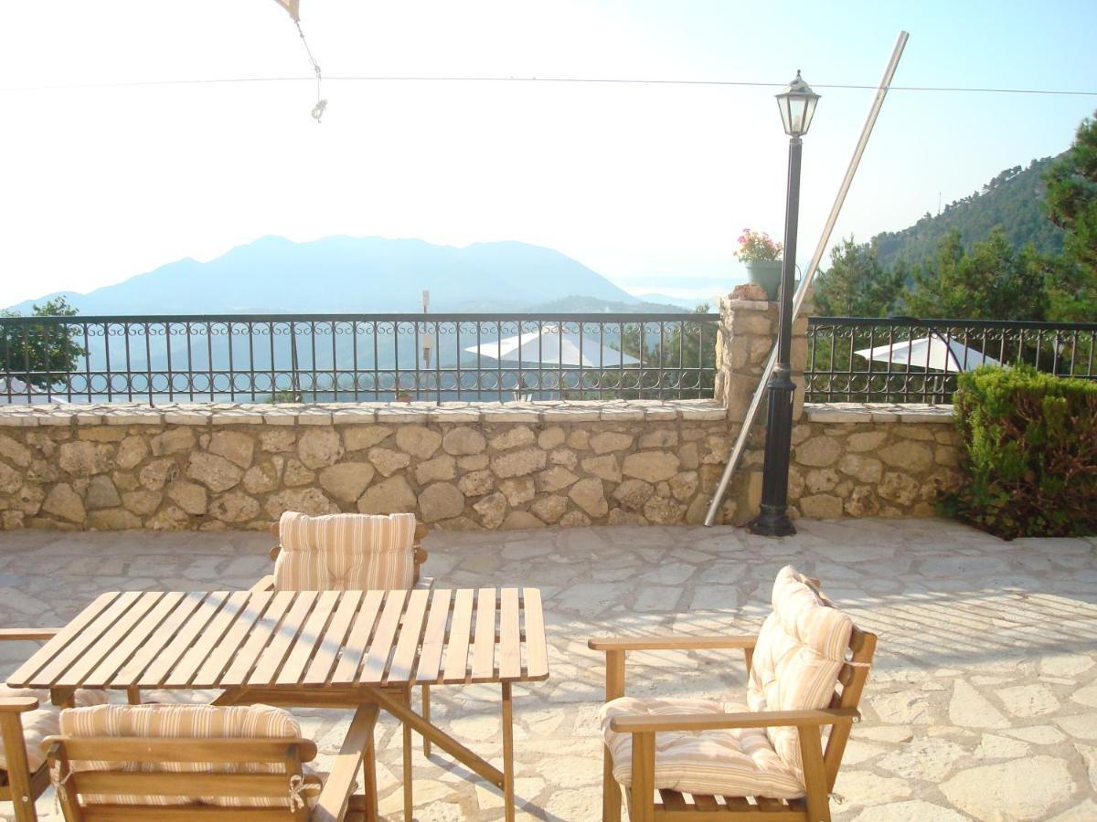 Merlot Village Rental Properties Karia  Ngoại thất bức ảnh