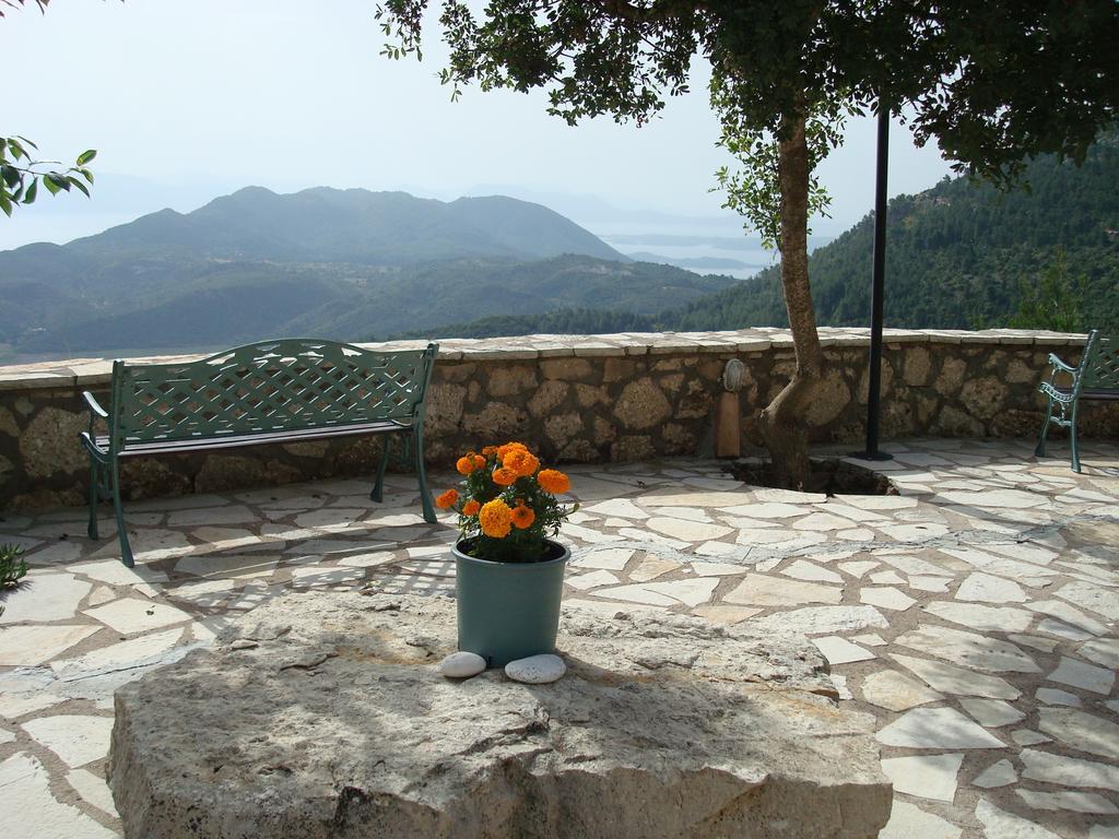 Merlot Village Rental Properties Karia  Ngoại thất bức ảnh