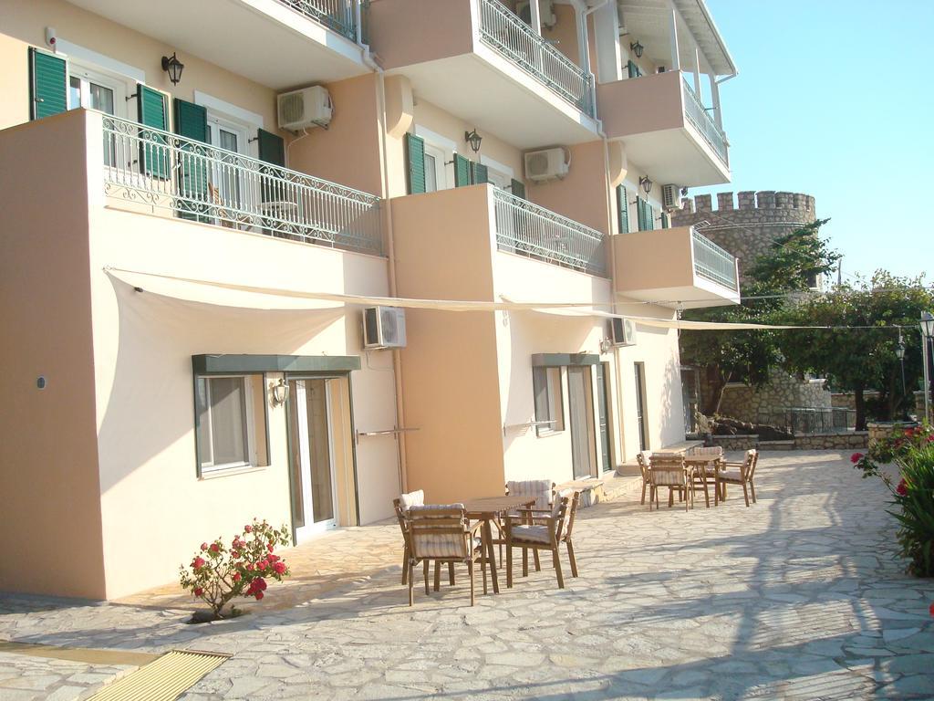 Merlot Village Rental Properties Karia  Ngoại thất bức ảnh